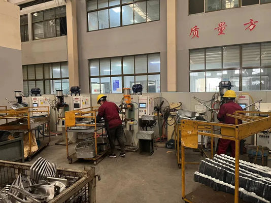 Precision Automatic Spot Welding Machine Multi Function Multiple Metal Spot Welder