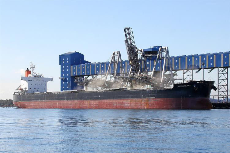 Medium Speed Marine Genset 428kW 8730kW Diesel Generator Marine